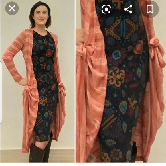 LuLaRoe Julia - Picture 8 of 10